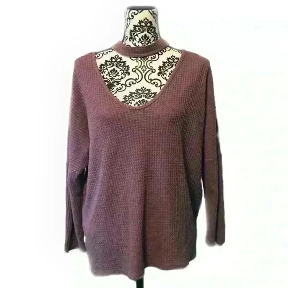 Mauve Purple Deconstructed Choker Cutout V-Neck Waffle Knit Sweater - Picture 3 of 7
